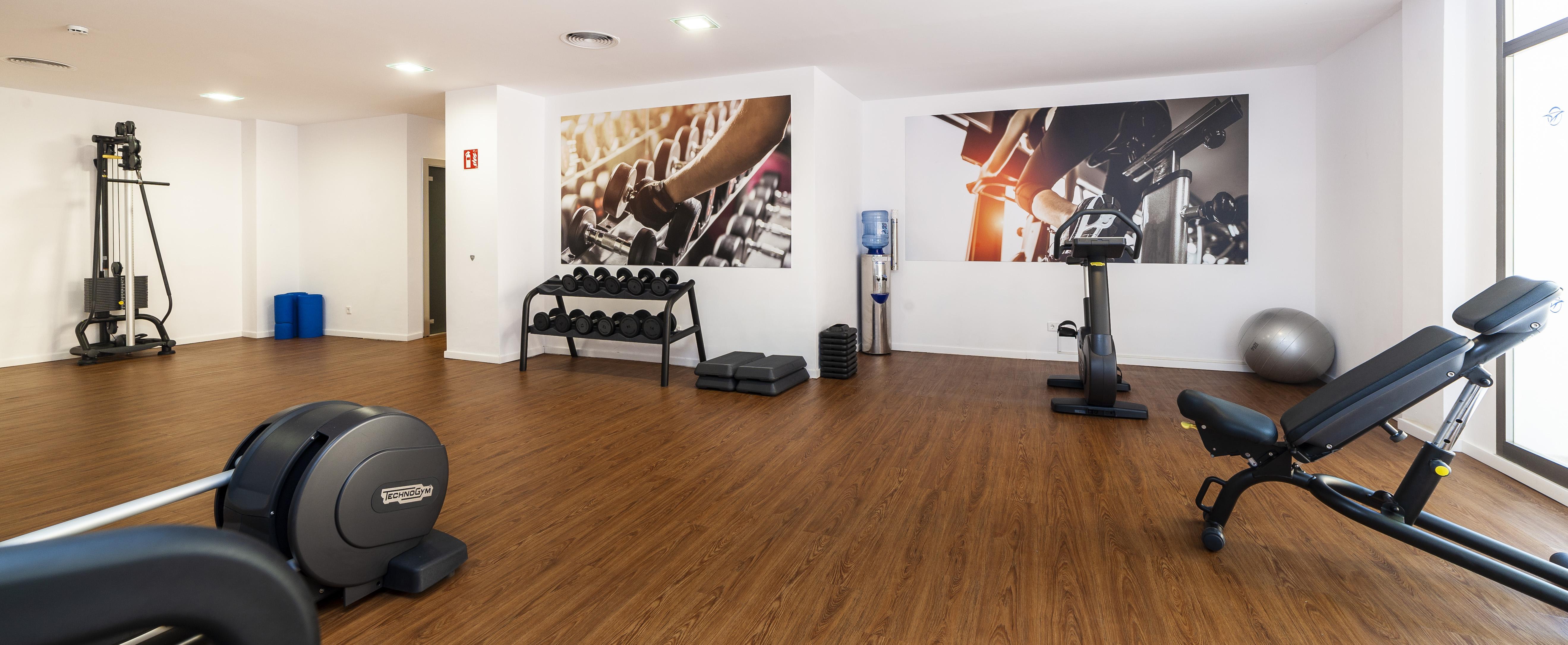 Globales Mimosa Hotel Palmanova Екстериор снимка