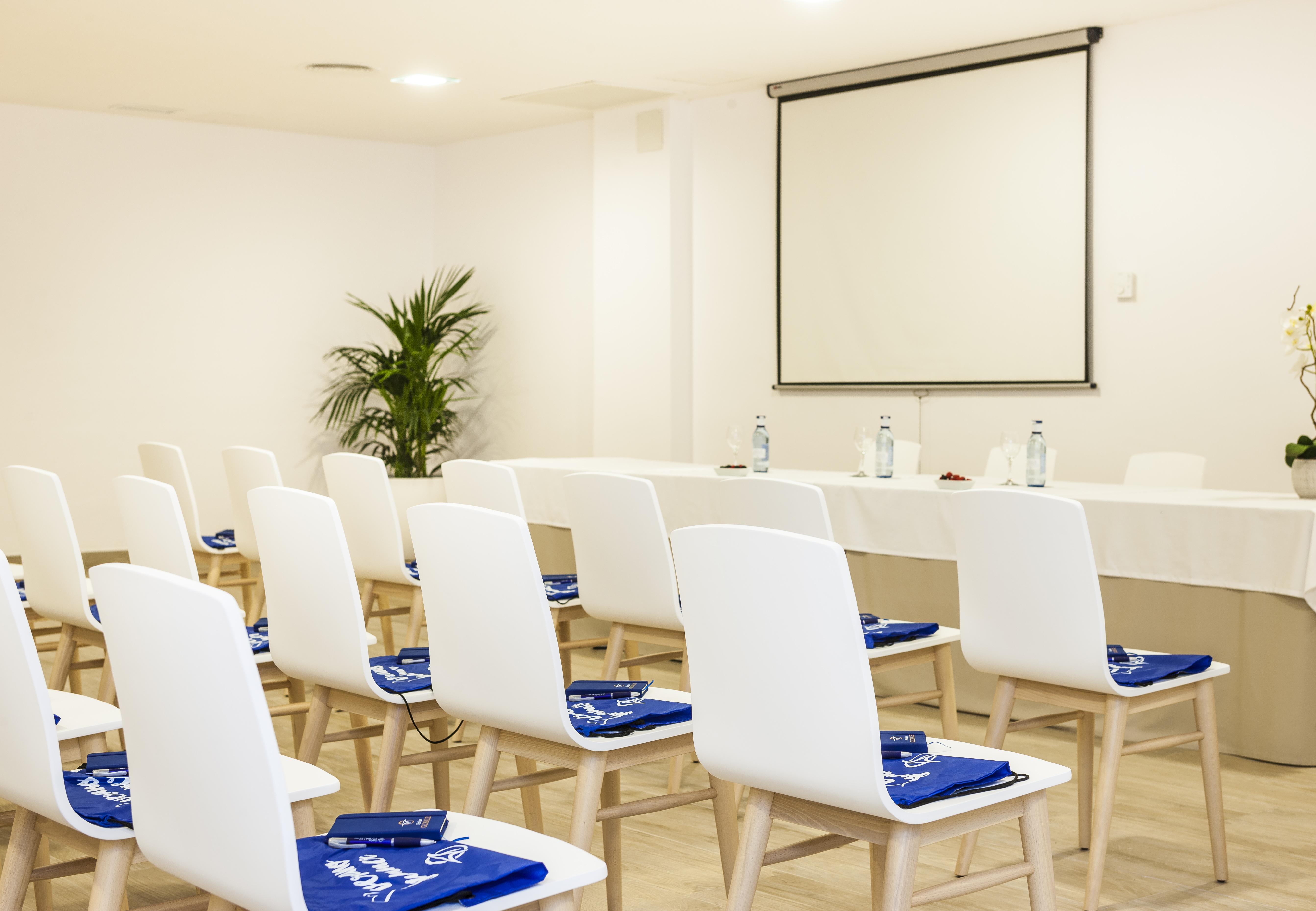 Globales Mimosa Hotel Palmanova Екстериор снимка