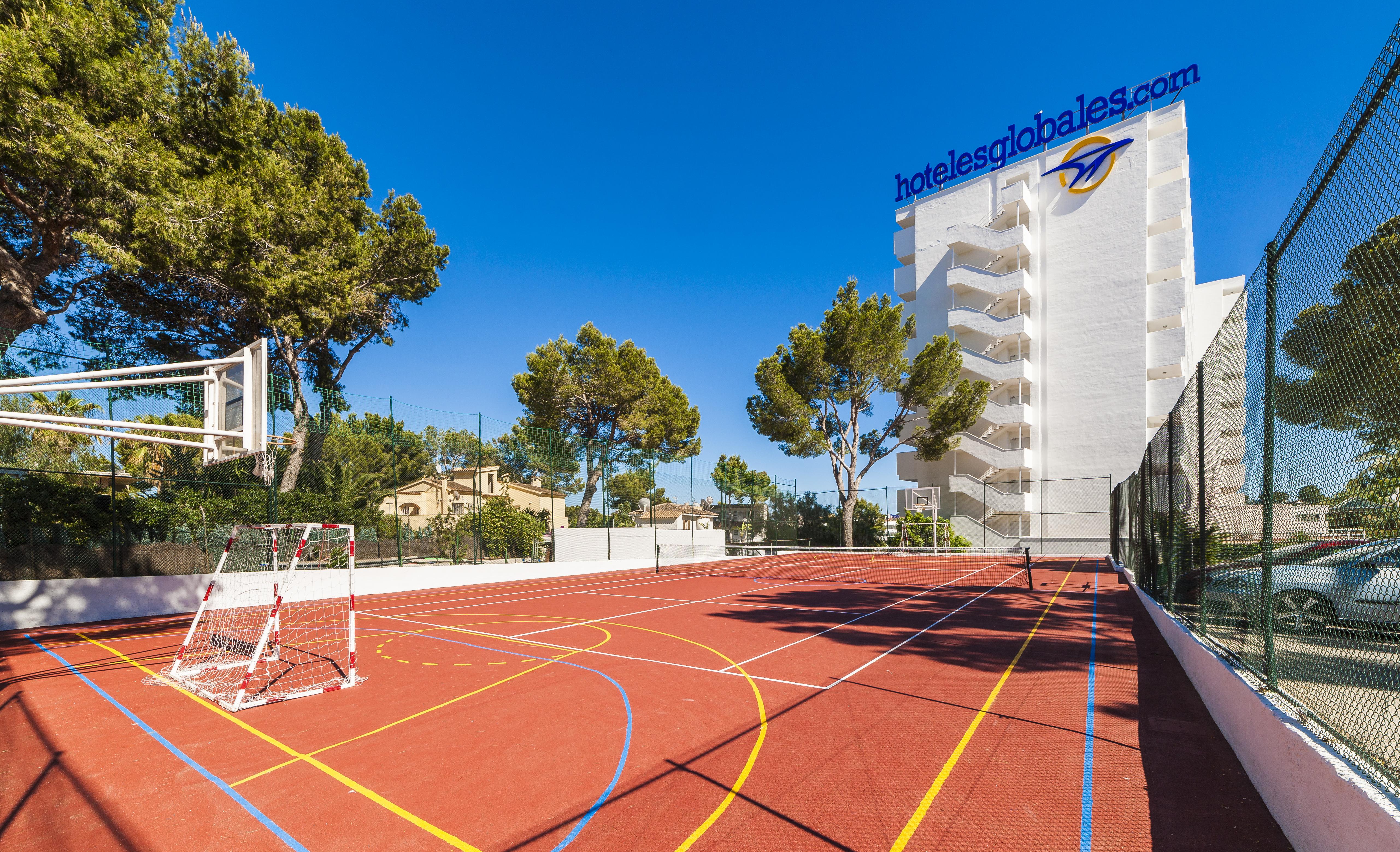 Globales Mimosa Hotel Palmanova Екстериор снимка