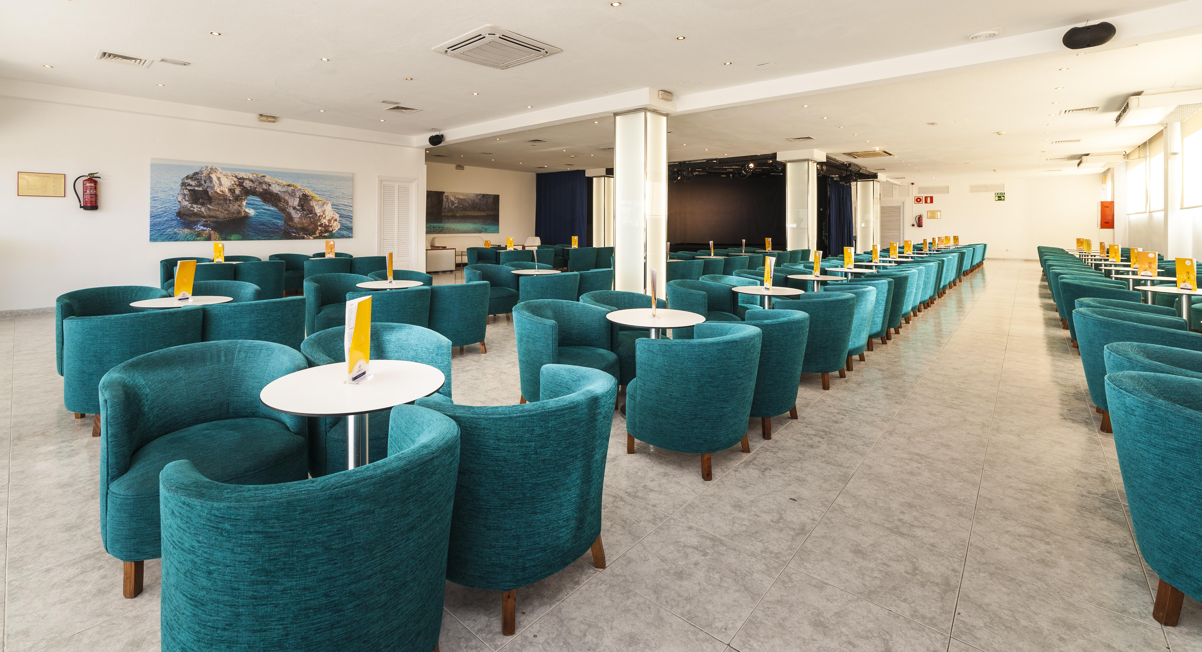 Globales Mimosa Hotel Palmanova Екстериор снимка