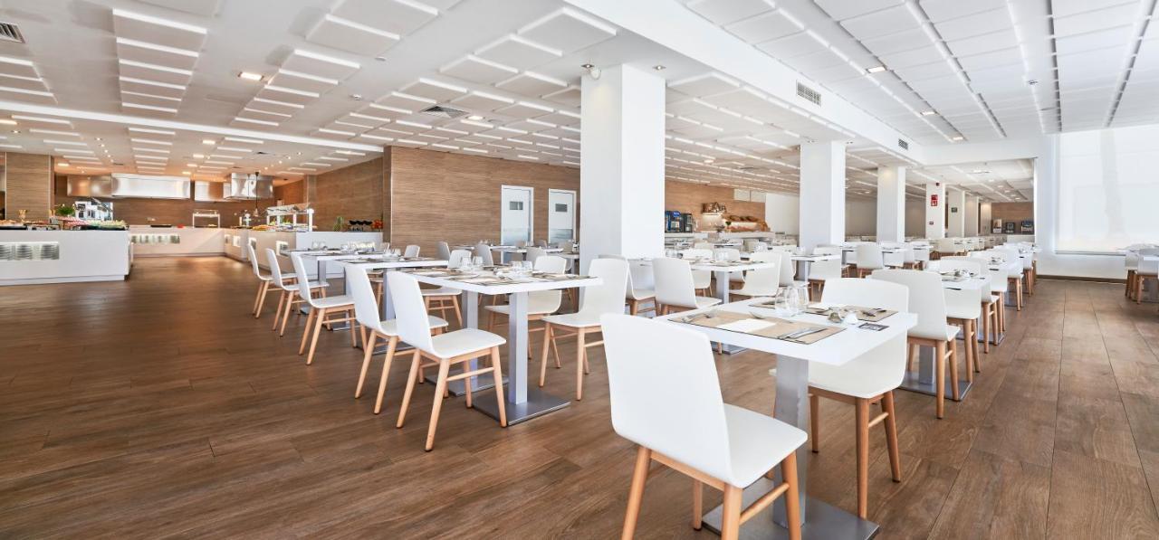 Globales Mimosa Hotel Palmanova Екстериор снимка