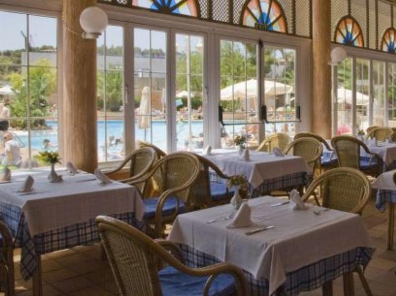 Globales Mimosa Hotel Palmanova Екстериор снимка