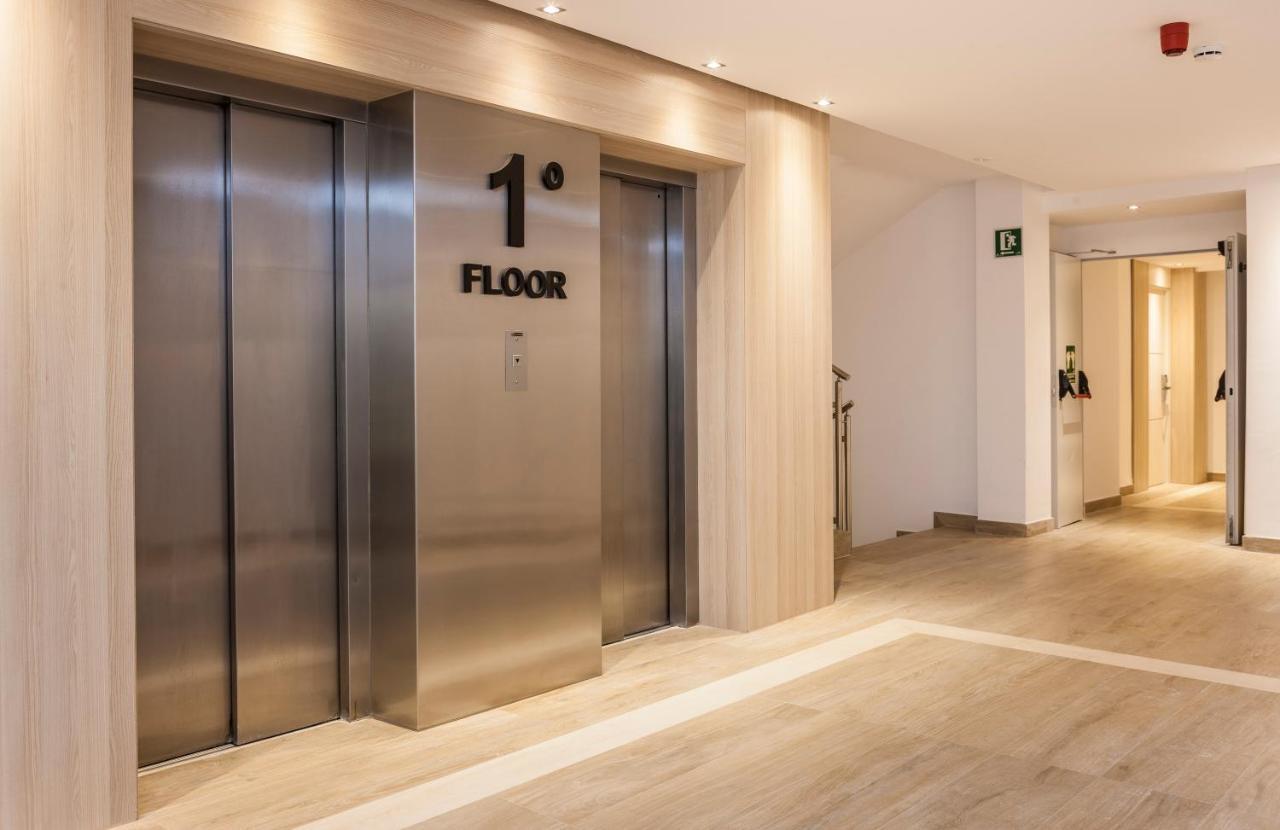 Globales Mimosa Hotel Palmanova Екстериор снимка