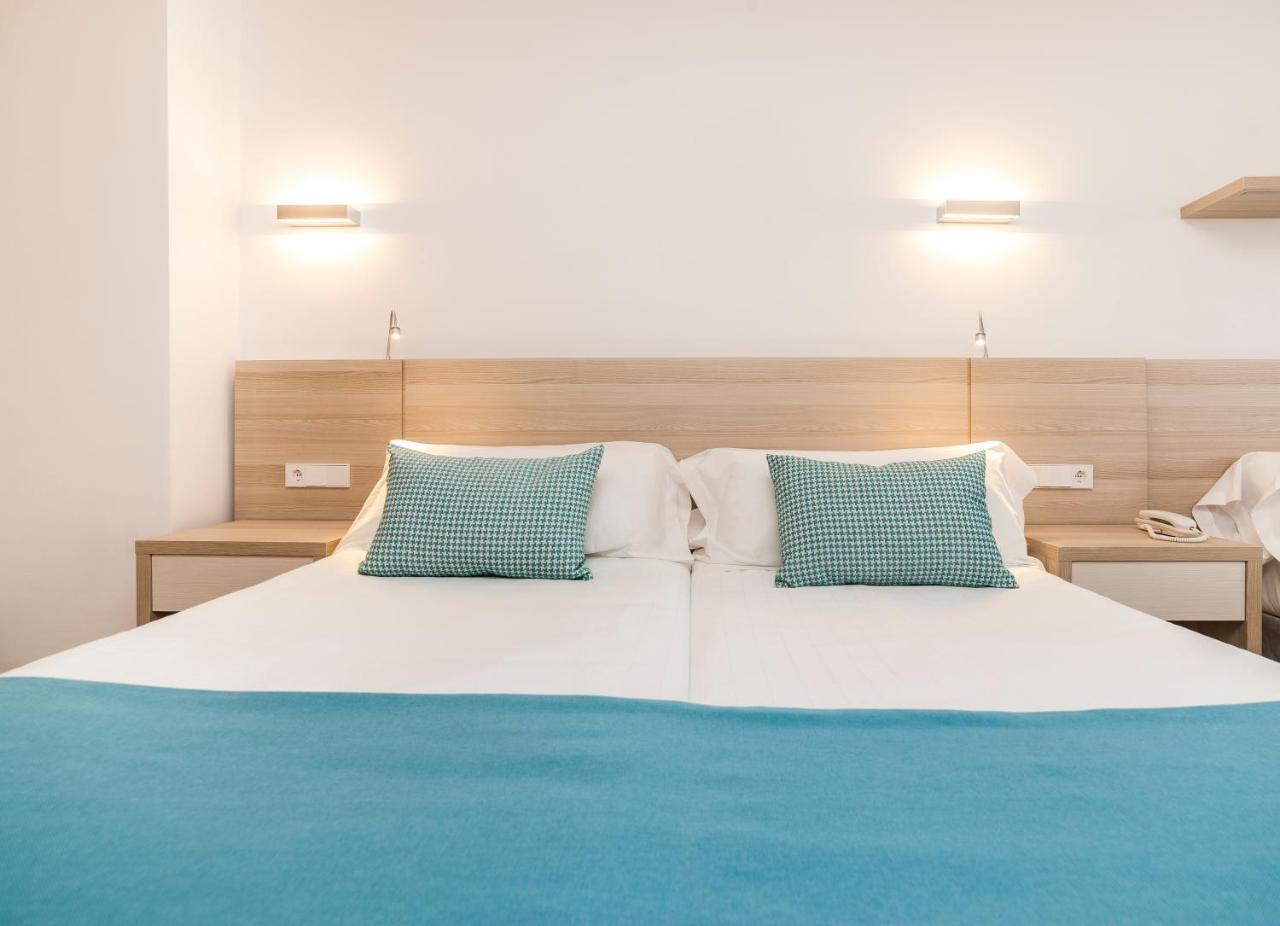 Globales Mimosa Hotel Palmanova Екстериор снимка